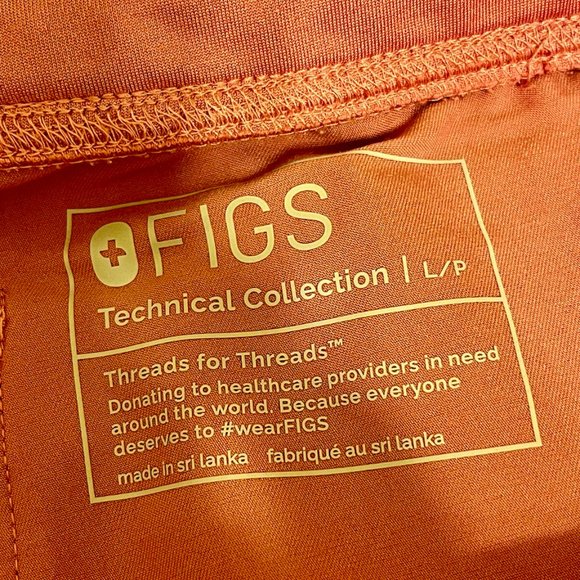 Figs Scrub Set - Chalk Pink - Large - Picture 8 of 8